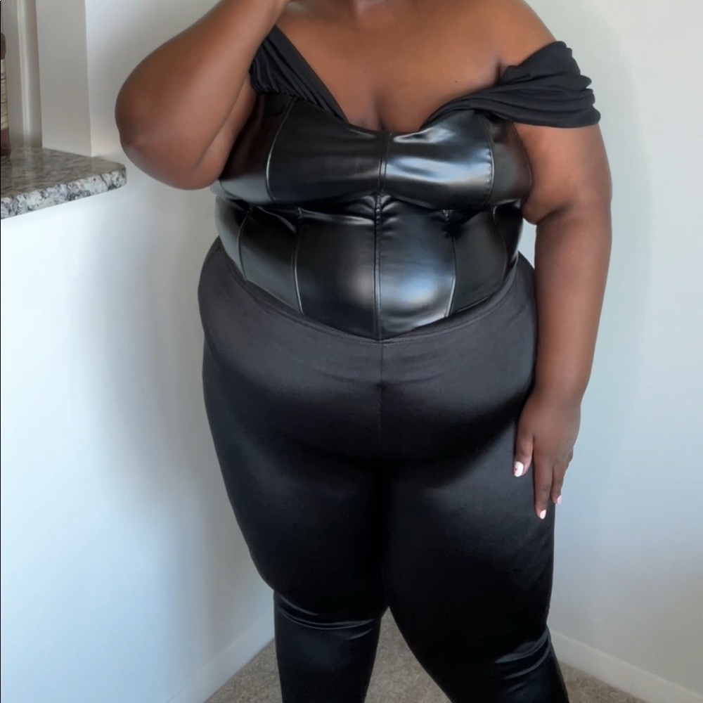 Black bustier top and leggings set 1X Rebdolls